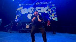 ETK25 Winner William Jones of Satsuma, Alabama. On stage after winning the ETK25 competition.